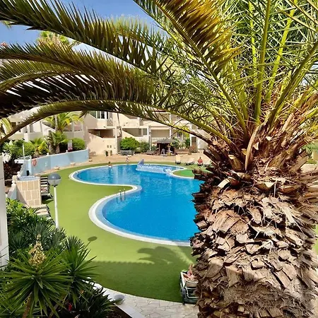 Sunset Apartment, Wi-fi And Swimming Pool Apartment