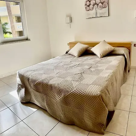 Sunset Apartment, Wi-fi And Swimming Pool Apartment *